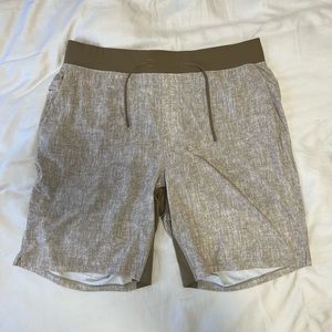 Lululemon shorts with liner size L
